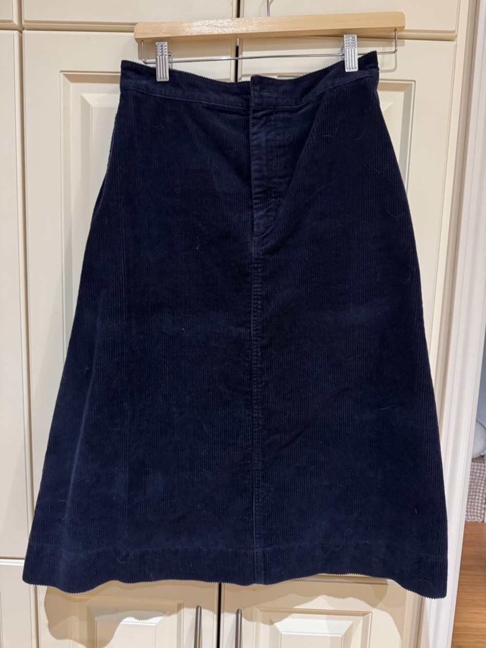 Classic Navy Corduroy A-Line Skirt - Women 6 BZ